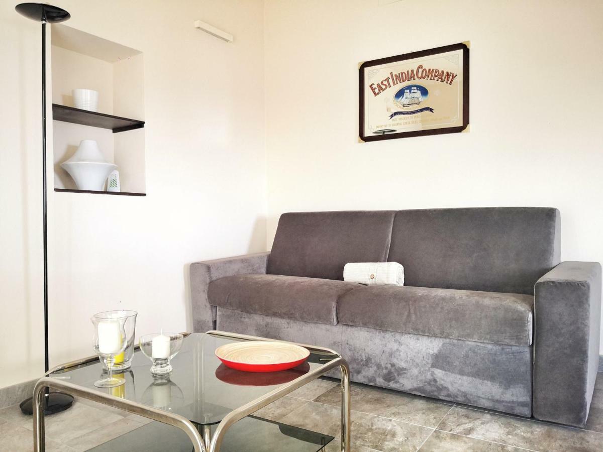 סאבונה Appartamento Deluxe Con Terrazza Sul Mare מראה חיצוני תמונה